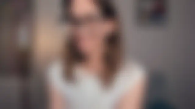 JoanBaggott's Live Sex Cam Show