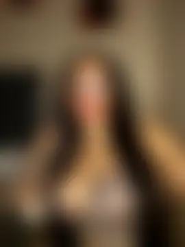 LucyMiax's Live Sex Cam Show