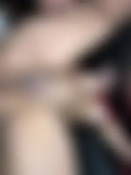 zui_lu's Live Sex Cam Show