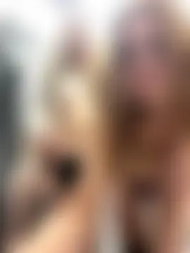 Cum_girlss' Live Sex Cam Show
