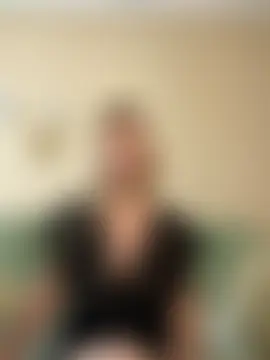 AliceSwan4011's Live Sex Cam Show