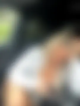 Bustyblondebabe32's Live Sex Cam Show