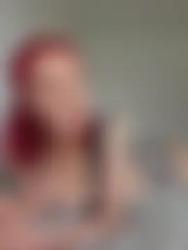 AliceThomass' Live Sex Cam Show
