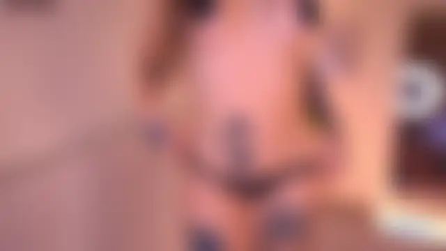 Bllowjoyy's Live Sex Cam Show