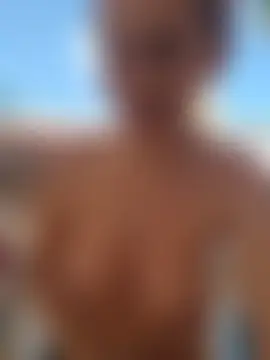 therealbeverlycious' Live Sex Cam Show