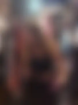 Ellie-L-Elizabeth's Live Sex Cam Show