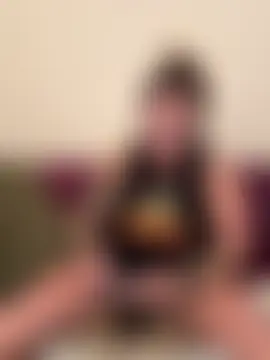 Thegr33ngypsy's Live Sex Cam Show