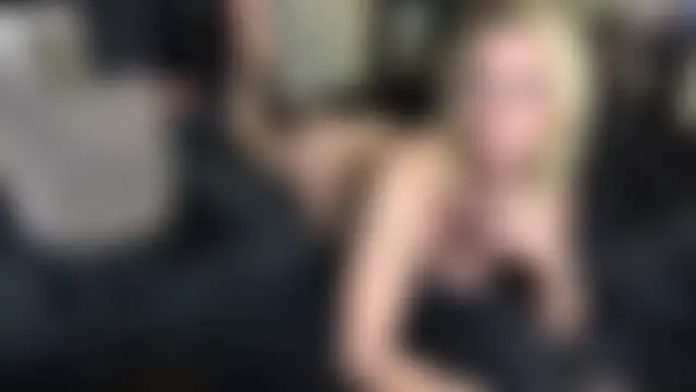 TiffaneyLove's Live Sex Cam Show