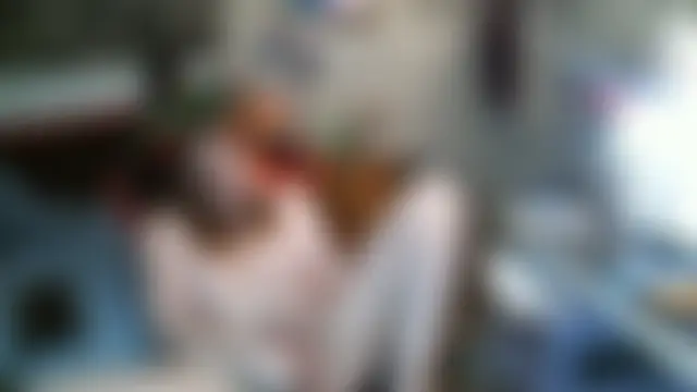 sugahfreeee's Live Sex Cam Show