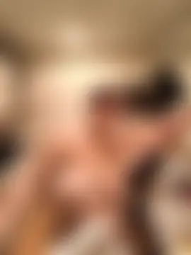 _lady_red_'s Live Sex Cam Show