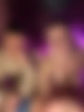 FoxStudioSex's Live Sex Cam Show