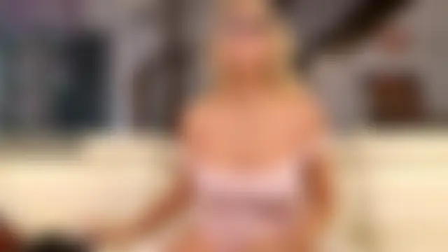 FitCougar's Live Sex Cam Show