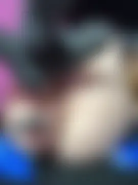 sexymelli18's Live Sex Cam Show