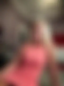 ElenabonyX's Live Sex Cam Show