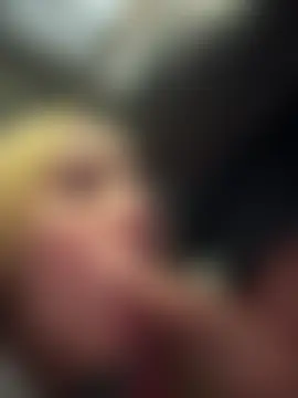 hotamanda01's Live Sex Cam Show