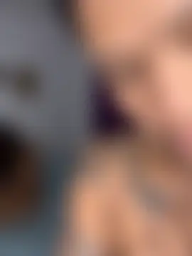 Yunnnbig's Live Sex Cam Show