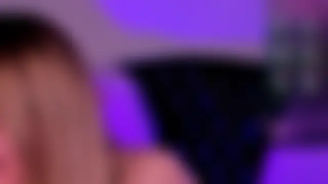 -KittyMoore's Live Sex Cam Show