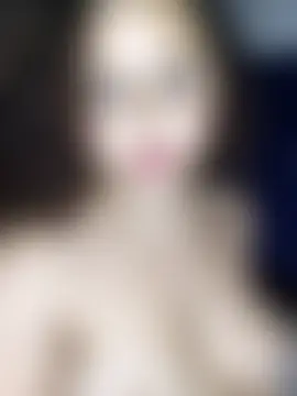 Aeval's Live Sex Cam Show