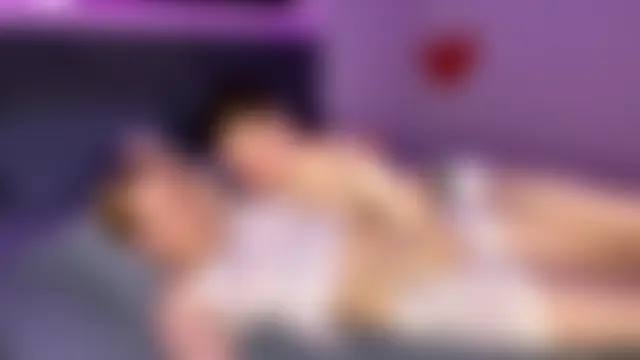 julielourens' Webcam Show