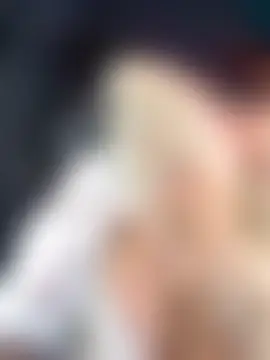 Bustyblondebabe32's Live Sex Cam Show