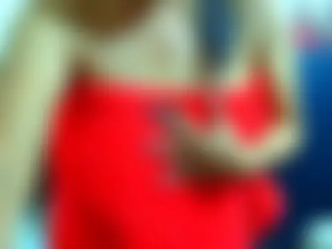 TinaGill69's Live Sex Cam Show