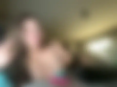 IvanaPlenty's Live Sex Cam Show