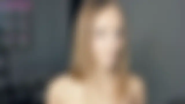 SerrenaAa's Live Sex Cam Show