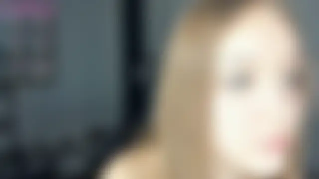 SerrenaAa's Live Sex Cam Show
