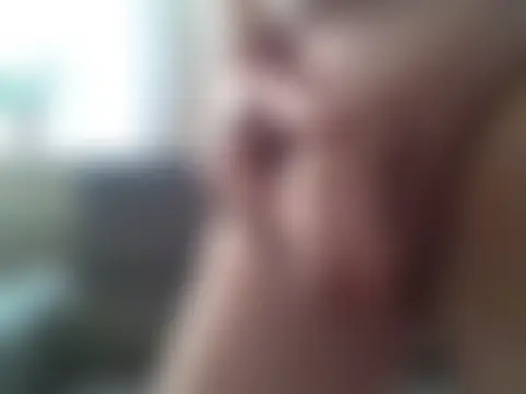 kaziutek723's Live Sex Cam Show
