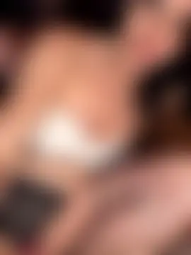 SwedishBaabe's Live Sex Cam Show
