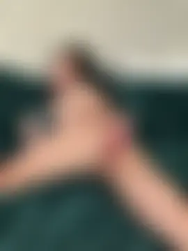 LoveLillyy's Live Sex Cam Show