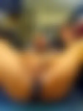 personalityalwayswins2's Live Sex Cam Show