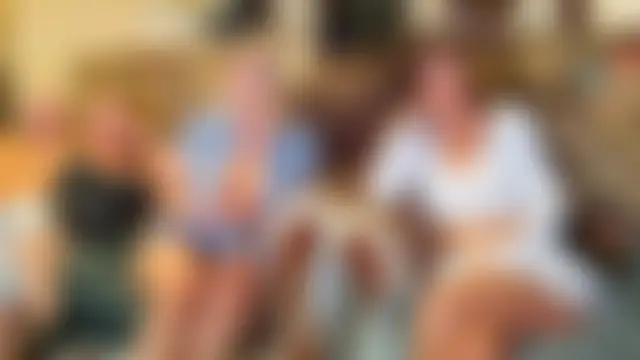TUNDEROSE1's Live Sex Cam Show