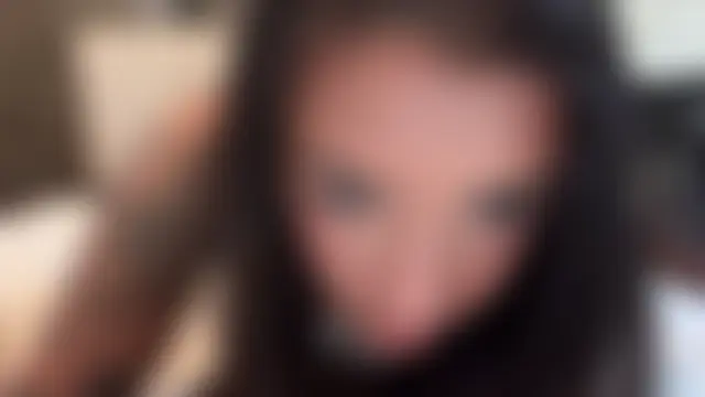 LucyLuxee19's Live Sex Cam Show
