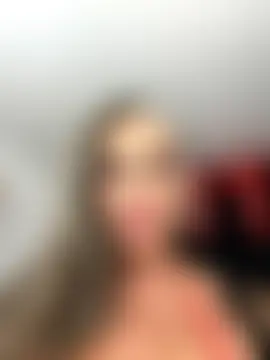 Alimela's Live Sex Cam Show