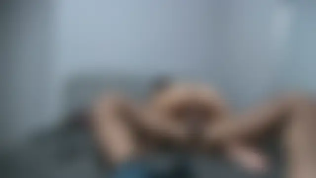 Bunnyela1's Live Sex Cam Show