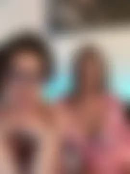 IsabellaEtthan's Live Sex Cam Show
