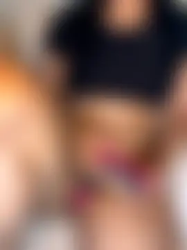 Exotic-mia's Live Sex Cam Show