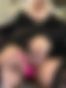 Eliaden's Live Sex Cam Show