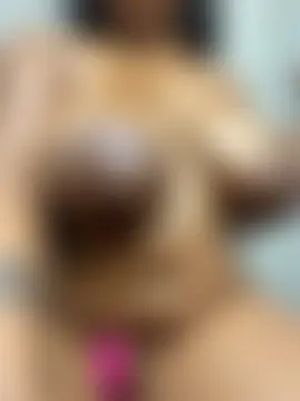 chanel00123's Live Sex Cam Show