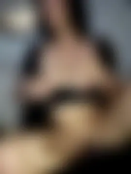 MissMia19's Live Sex Cam Show