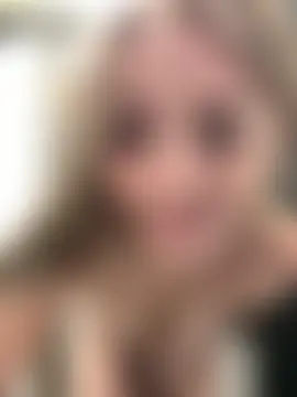 LoraaDoll's Live Sex Cam Show
