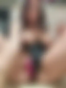 Almmaxxxx's Live Sex Cam Show