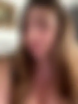 curvyflawless' Live Sex Cam Show