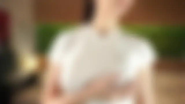 ElsaManspeaker's Live Sex Cam Show