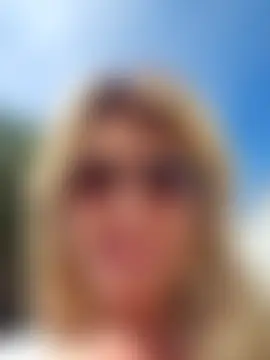 Melody73's Live Sex Cam Show