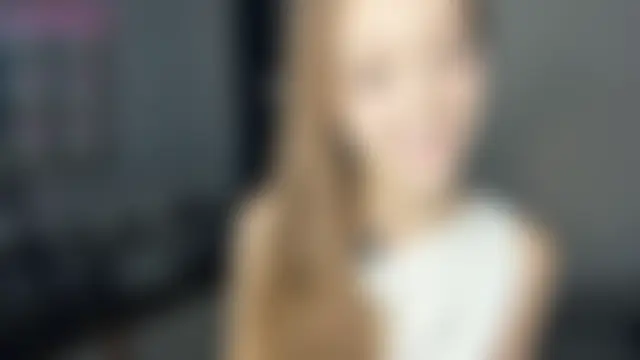 SerrenaAa's Live Sex Cam Show