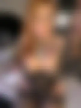 krysstal003's Live Sex Cam Show