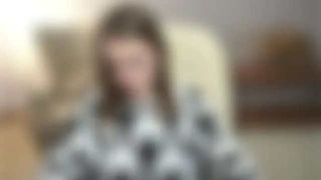 VestaRonan's Live Sex Cam Show