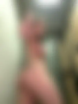FroggyAnna's Live Sex Cam Show